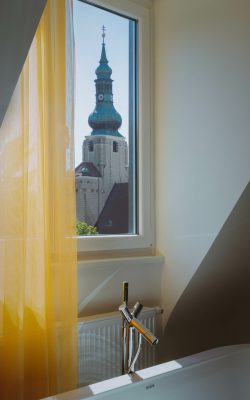 At_the_Park_Zimmer_Penthouse_Suite (7)